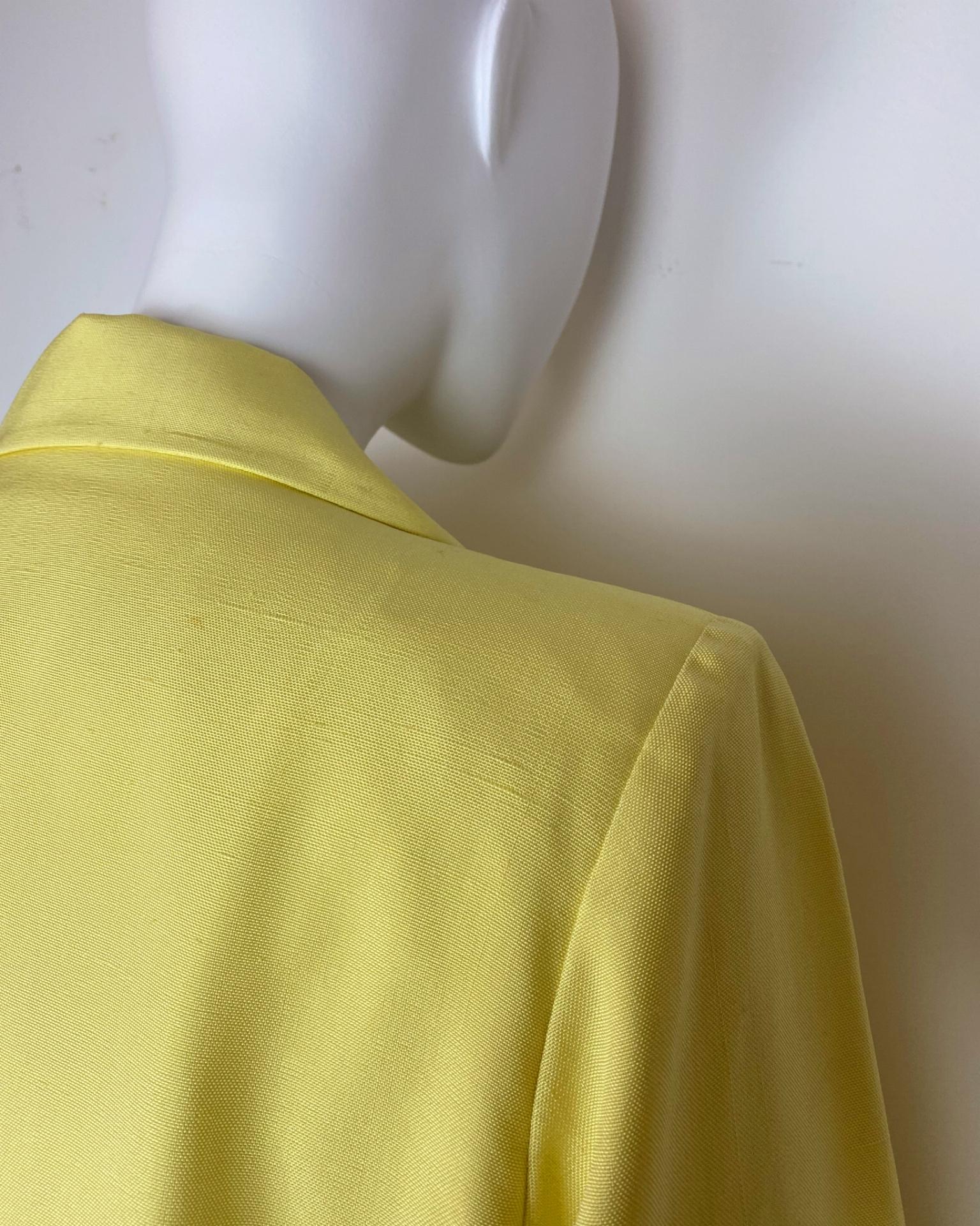 Yves Saint Laurent Safari Abito a tunica in seta anni '80 in vendita 2