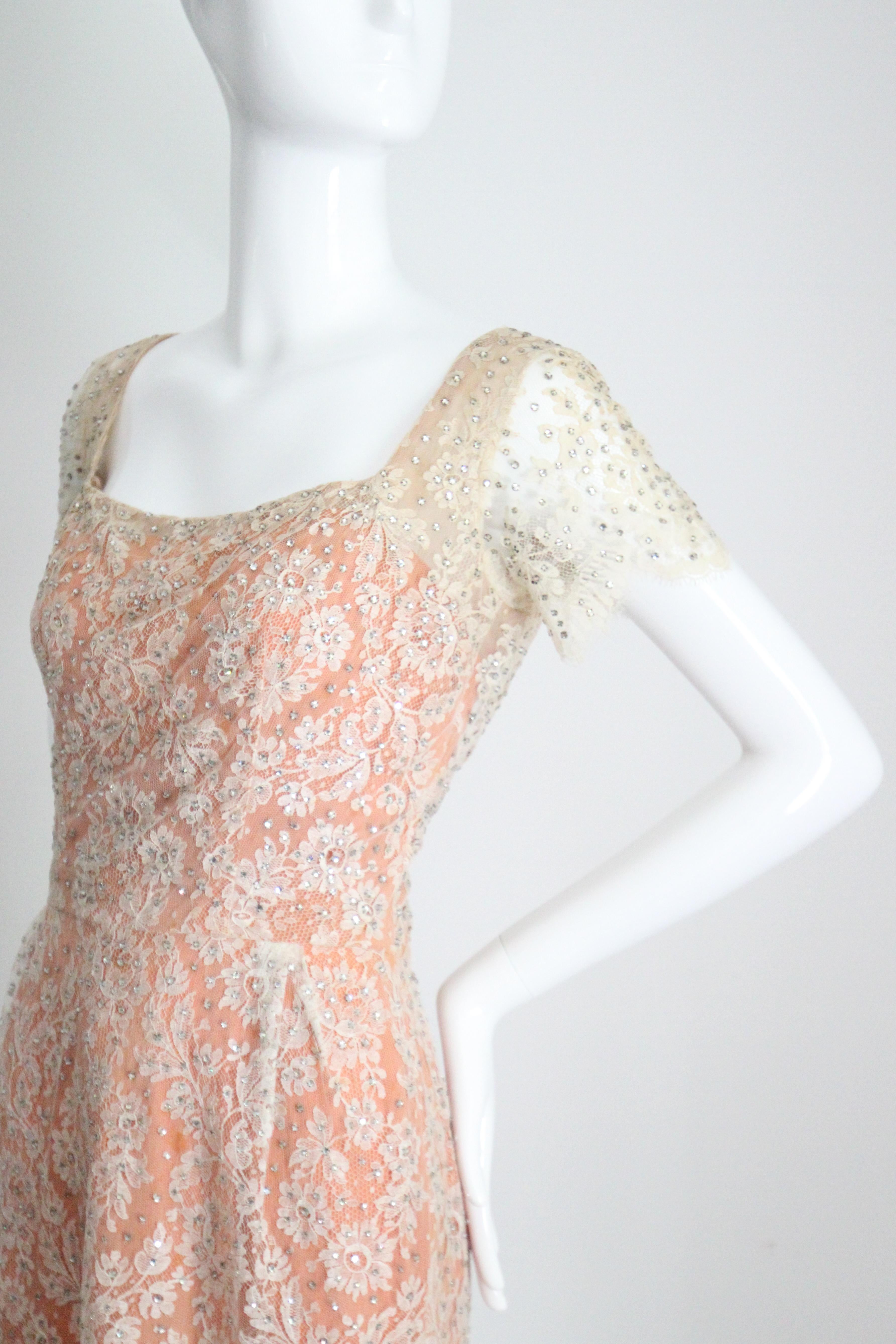 Vintage 1950er Howard Greer Kleid mit Spitze und Strassverzierung, UK 8 US 4 im Angebot 5