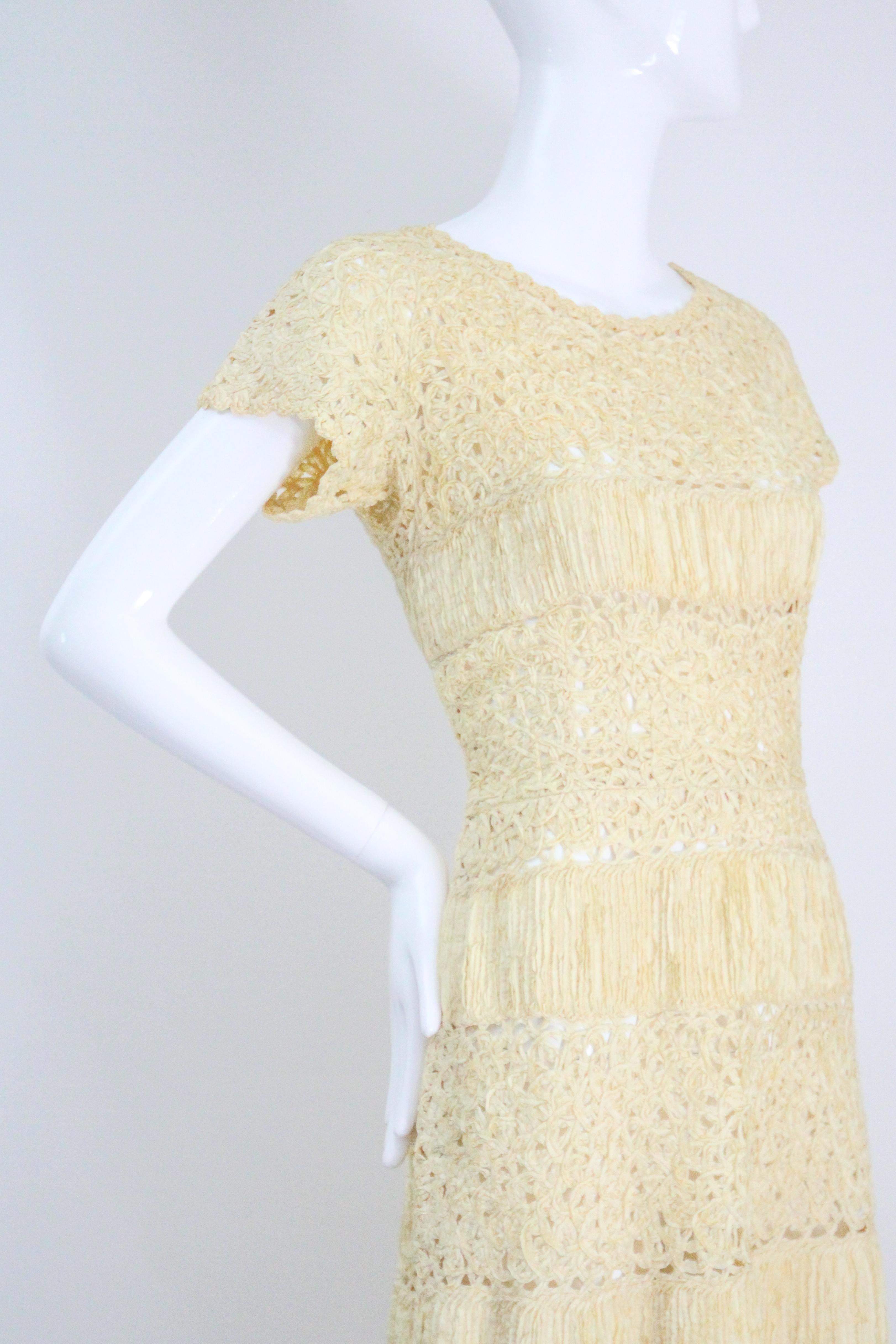 Robe vintage tissée à rubans jaunes crème beurre des années 1950 GB 12 US 8 en vente 2