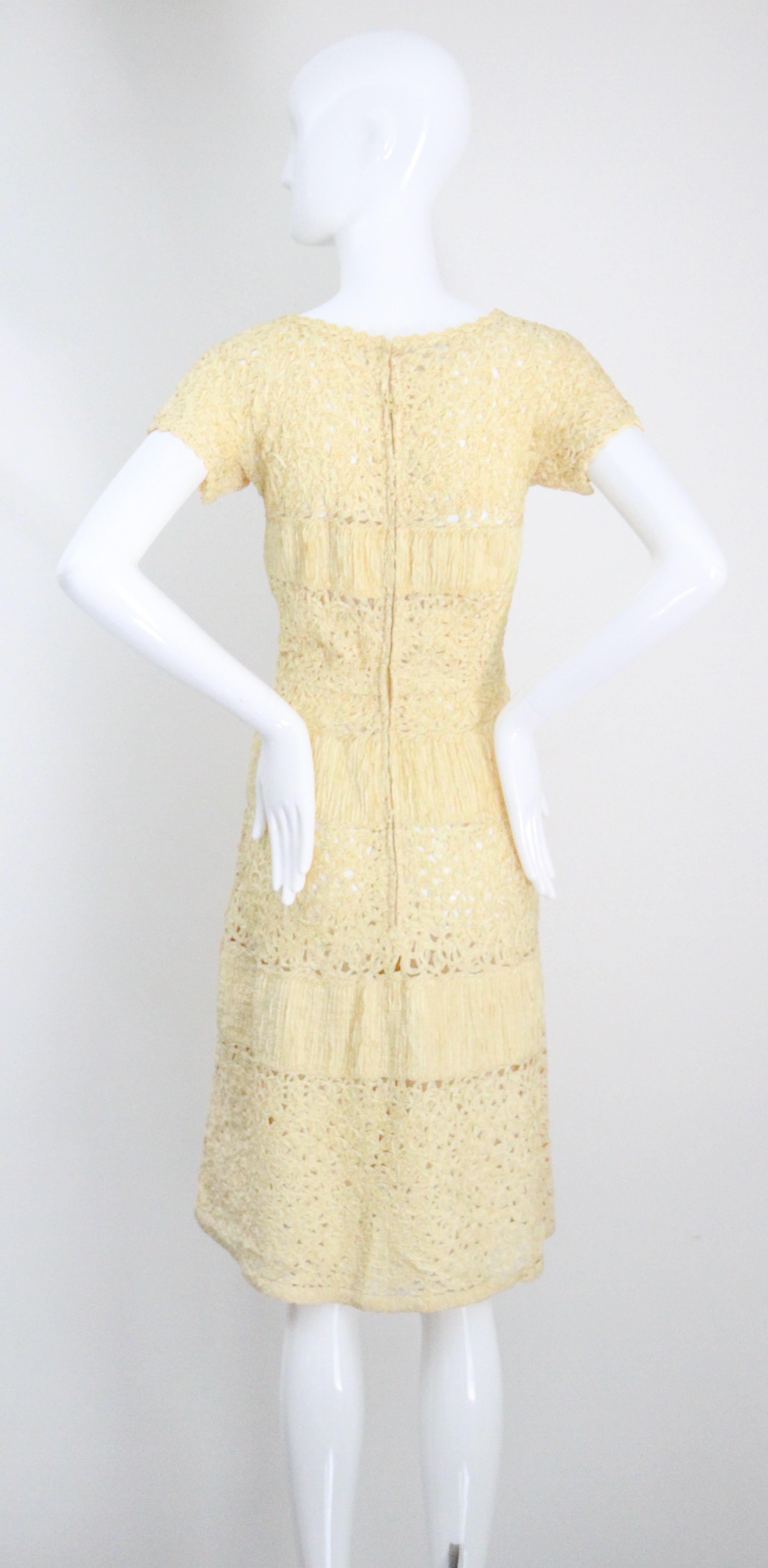 Robe vintage tissée à rubans jaunes crème beurre des années 1950 GB 12 US 8 en vente 5