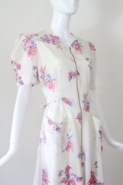 Vintage 1930s floral print rayon dress front day dress US 6 UK 10