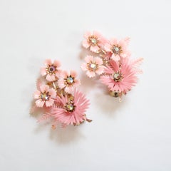 Boucles d'oreilles vintage des années 1950, motif floral rose, style « climber », à clipser, ornées de strass Coro