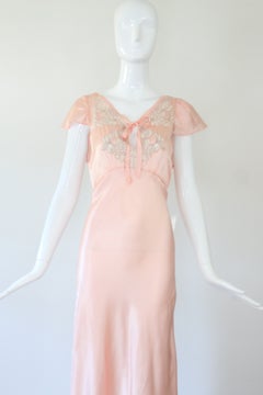 Vintage 1930's Pink Lace Nightdress Art Deco Lingerie Nightgown Cream Lace US 6