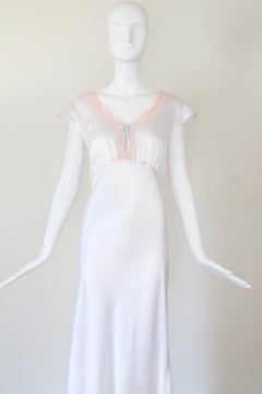 Vintage 1930's Ice Blue Rayon & Pink Lace Nightdress Gown US 8-10 UK 4-6