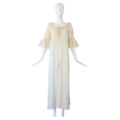 Vintage 1960's Cream Lace Robe Dressing Gown Lingerie US 6 UK 10
