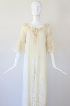 Vintage 1960's Cream Lace Robe Dressing Gown Lingerie US 6 UK 10