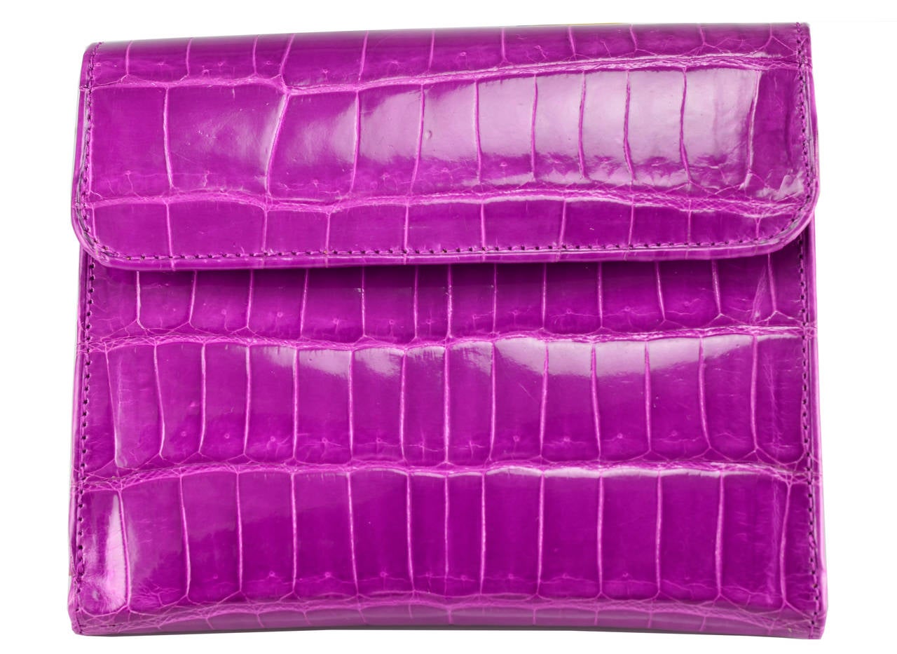 Stunning grape (purple) Lambertson Truex wallet. Pristine condition, scrumptious color!