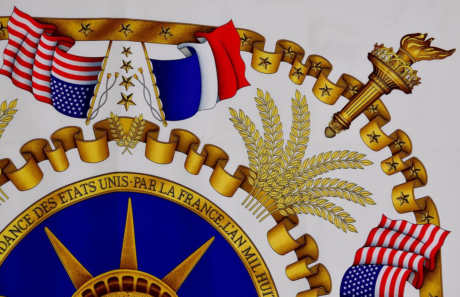 Hermes Statue of Liberty Silk Scarf In Excellent Condition In Teaneck, NJ