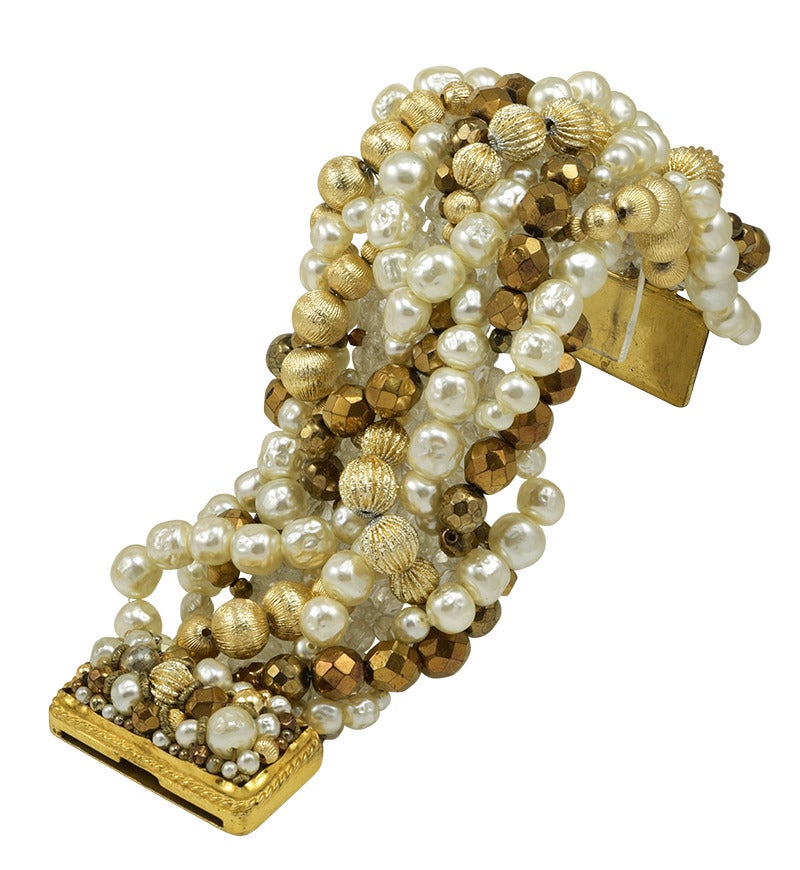 Magnificent Coppola e Toppo suite. Bracelet, necklace and earrings. MAGNIFICENT!!!