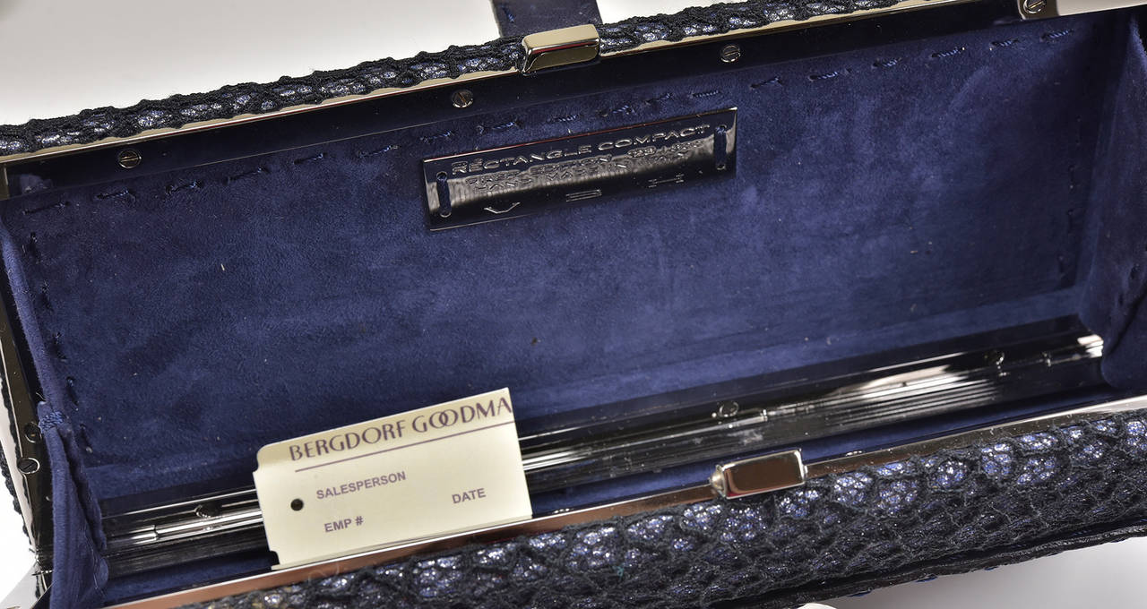 Breathtaking VBH Stingray Classic Clutch bag in navy...pristine condition, outrageous bag!