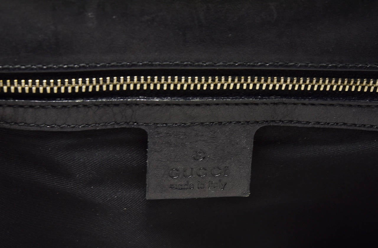 Iconic Gucci Shoulder Bag 1