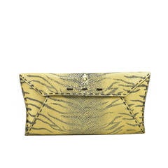 Outrageous VBH Tiger Stingray Classic Clutch