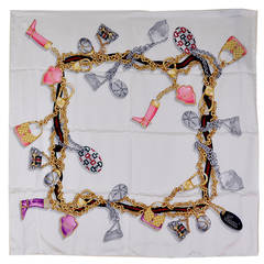 Iconic Gucci Print Silk Scarf