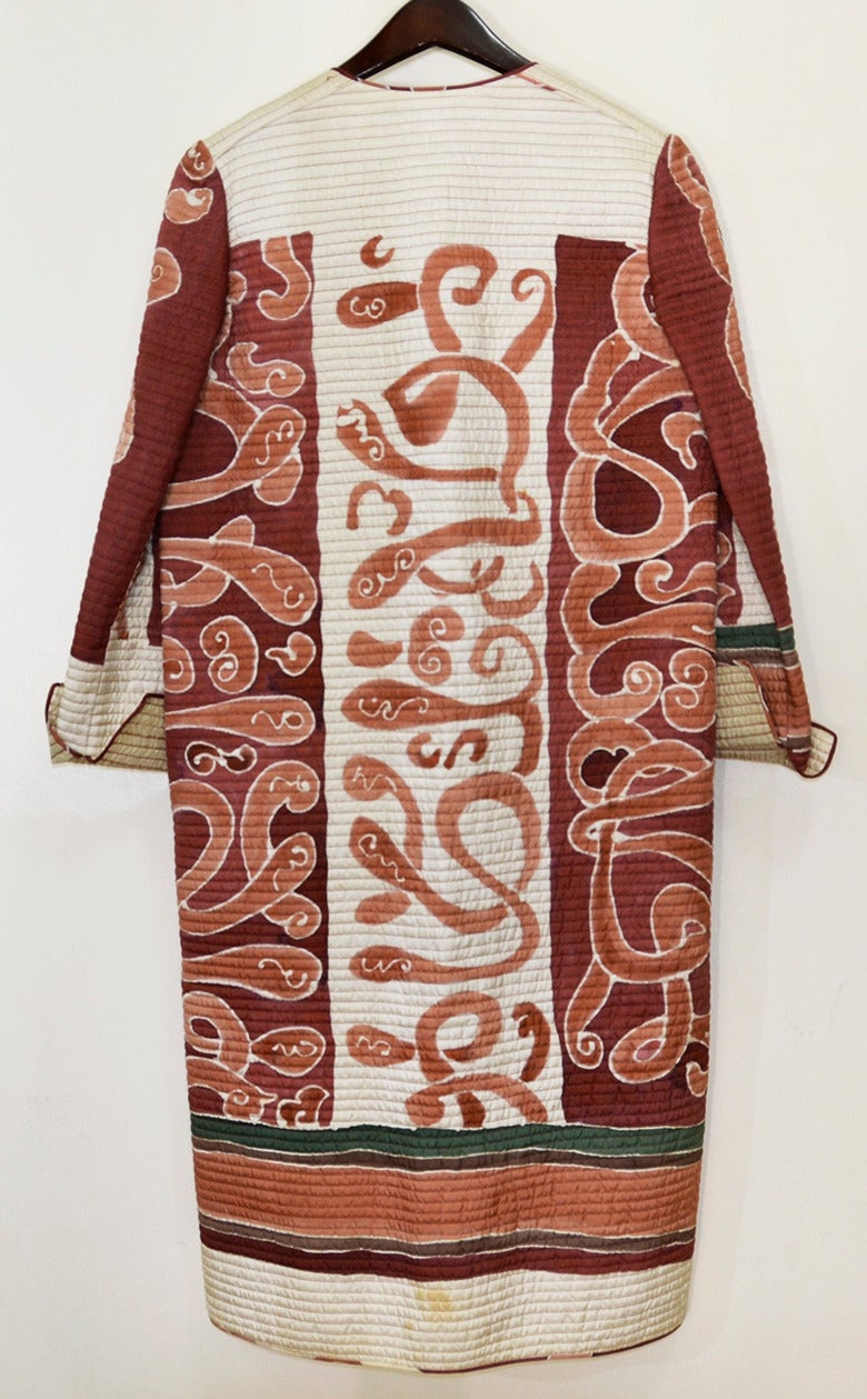 Fabulous vintage Mary McFadden hand painted coat. Truly Wearable Art in its finest form. Fits size 6-8.

