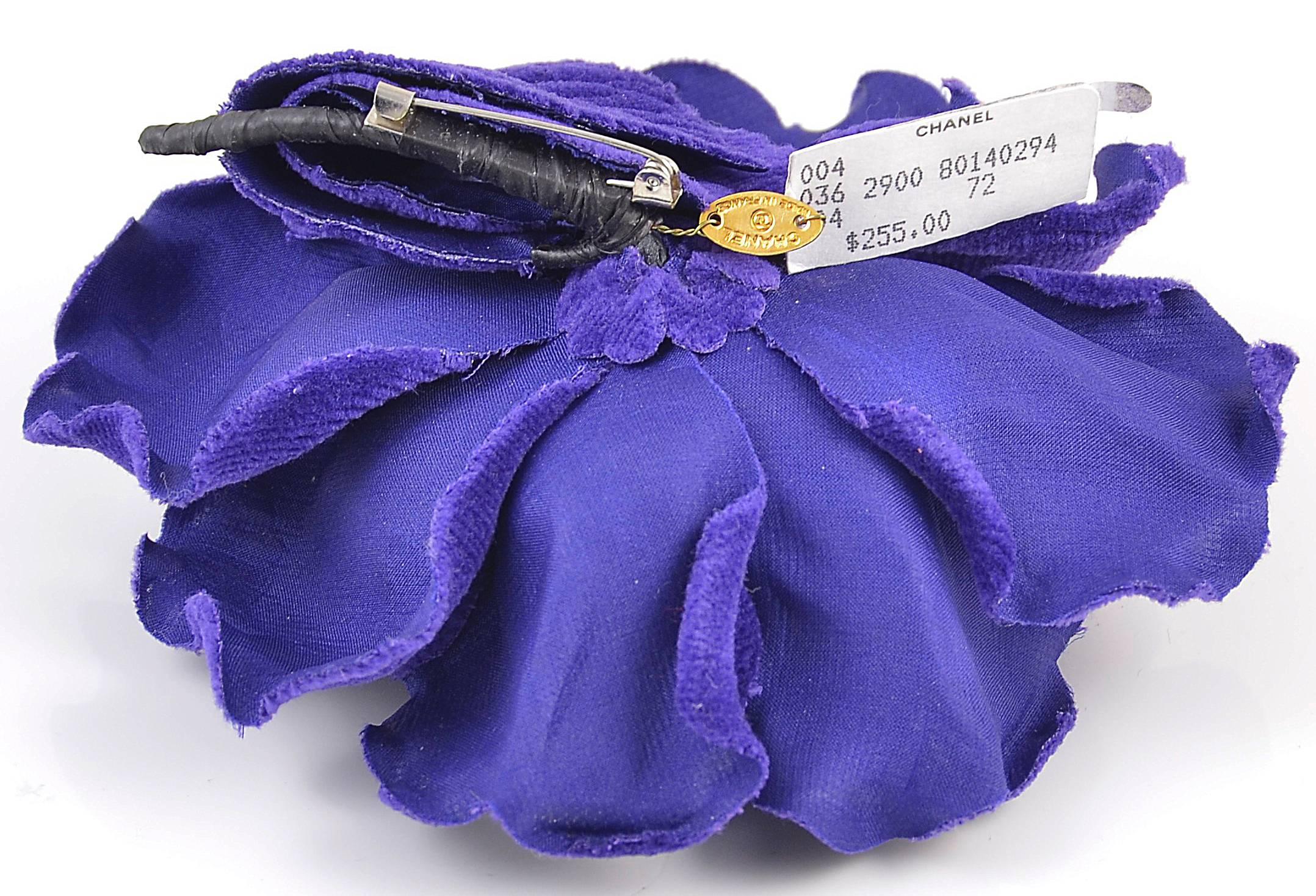 Gorgeous large blue velvet Chanel flower brooch/pin. Pristine condition. 