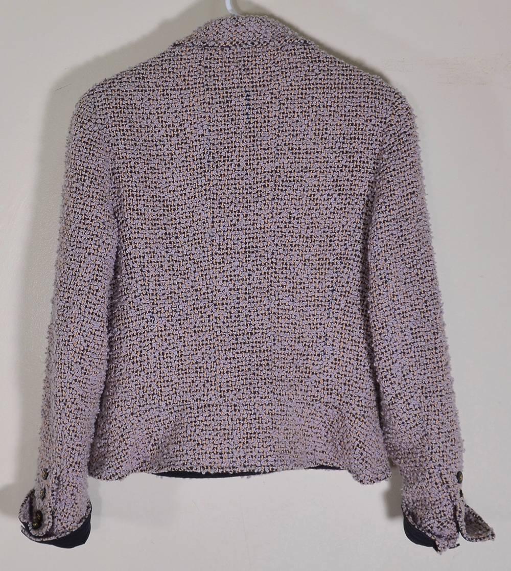 Classic and classy...Chanel Boucle jacket in size 6, pristine condition. 