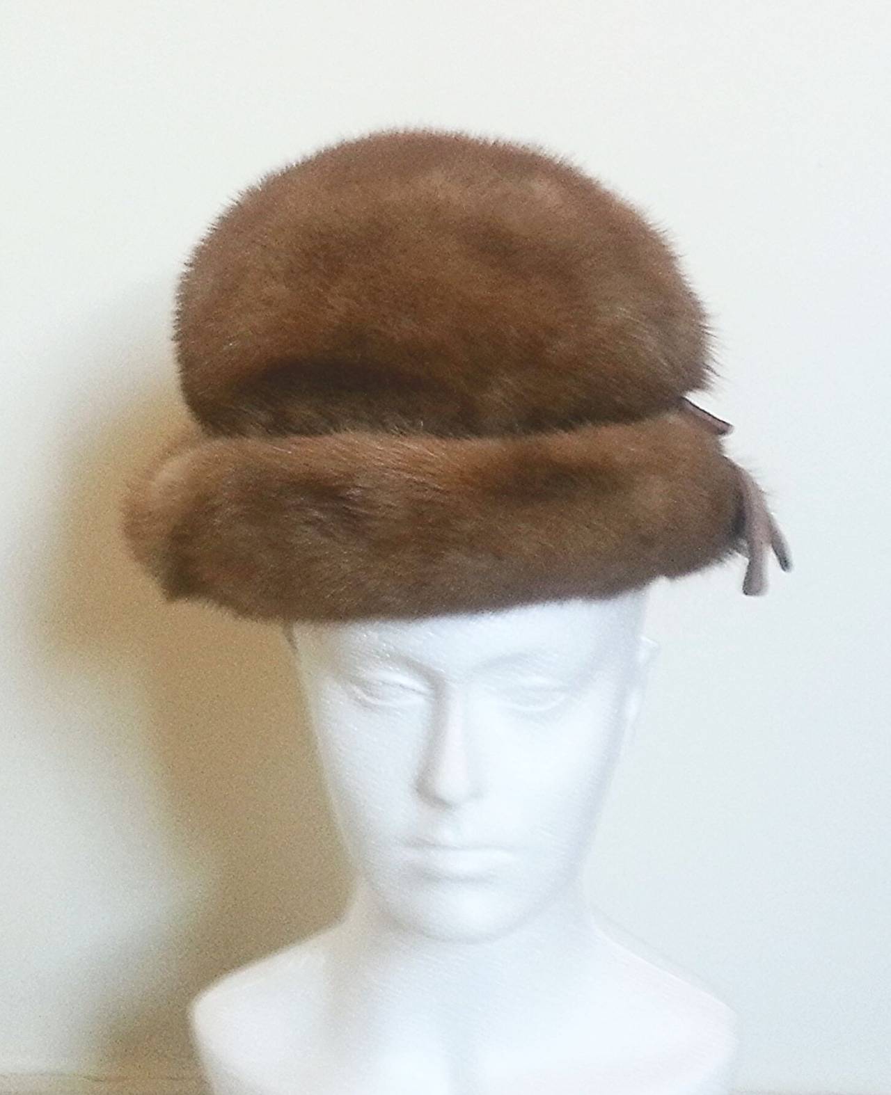 Women's Late 1950s Christian Dior Brown Mink Hat with Silk Bow Detail For Sale