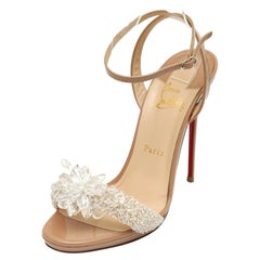 CHRISTIAN LOUBOUTIN Sandali in pelle verniciata con tacco CRYSTAL QUEEN e cinturino alla caviglia 39
