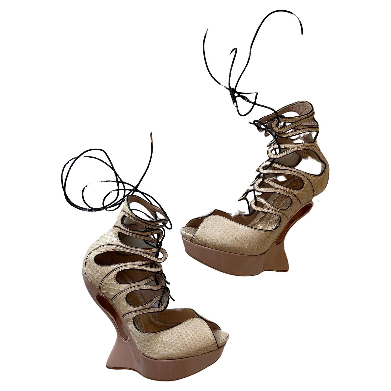 Alexander McQueen Spring 2012 sculptural snakeskin heels Size 7 For Sale