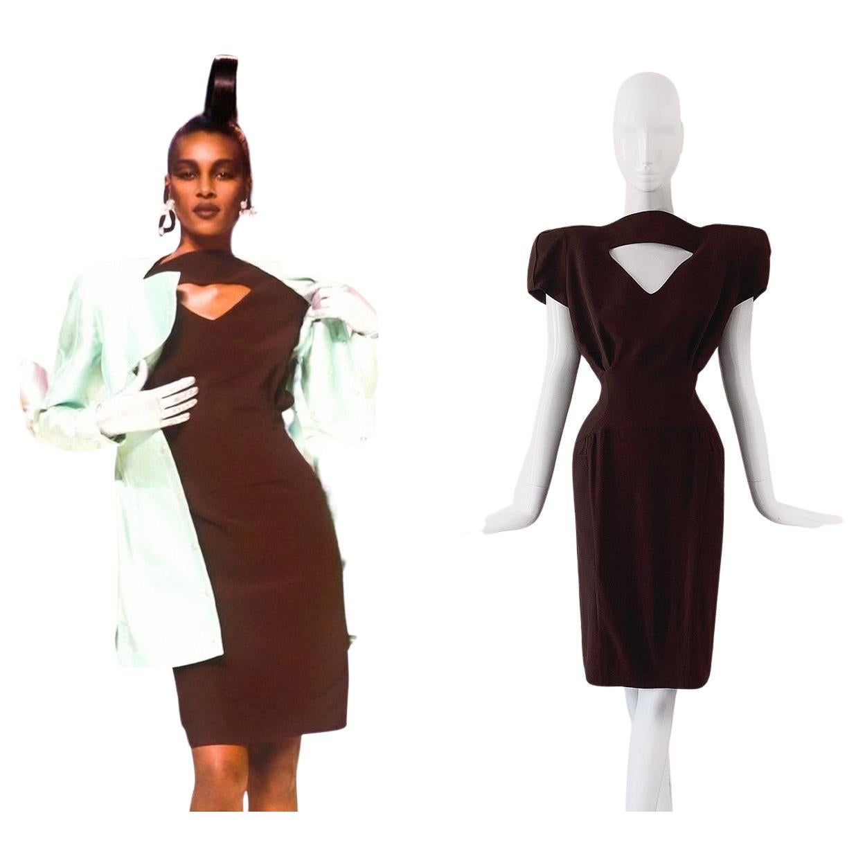 Iconic and Extremely Rare Thierry Mugler Dress SS 1988 Sculptural For Sale  at 1stDibs | vintage thierry mugler dress, thierry mugler 1988, 1988 dress  style