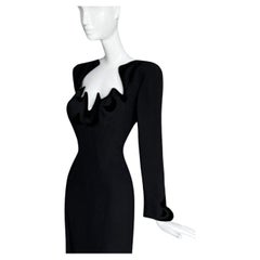 Atemberaubendes Thierry Mugler Sculptural Kleid Schwarzes Kleid FW1993