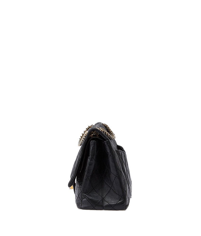 Women's 2008-09 Chanel 2.55 Reissue Black Quilted Leather Double Flap Shoulder Bag For Sale