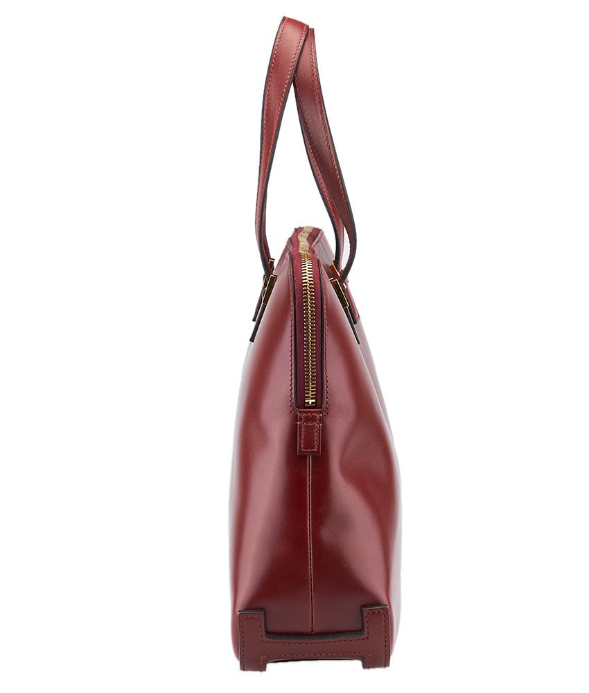 Brown 2007 Hermes Maroon Leather Escapade Small Tote Bag For Sale