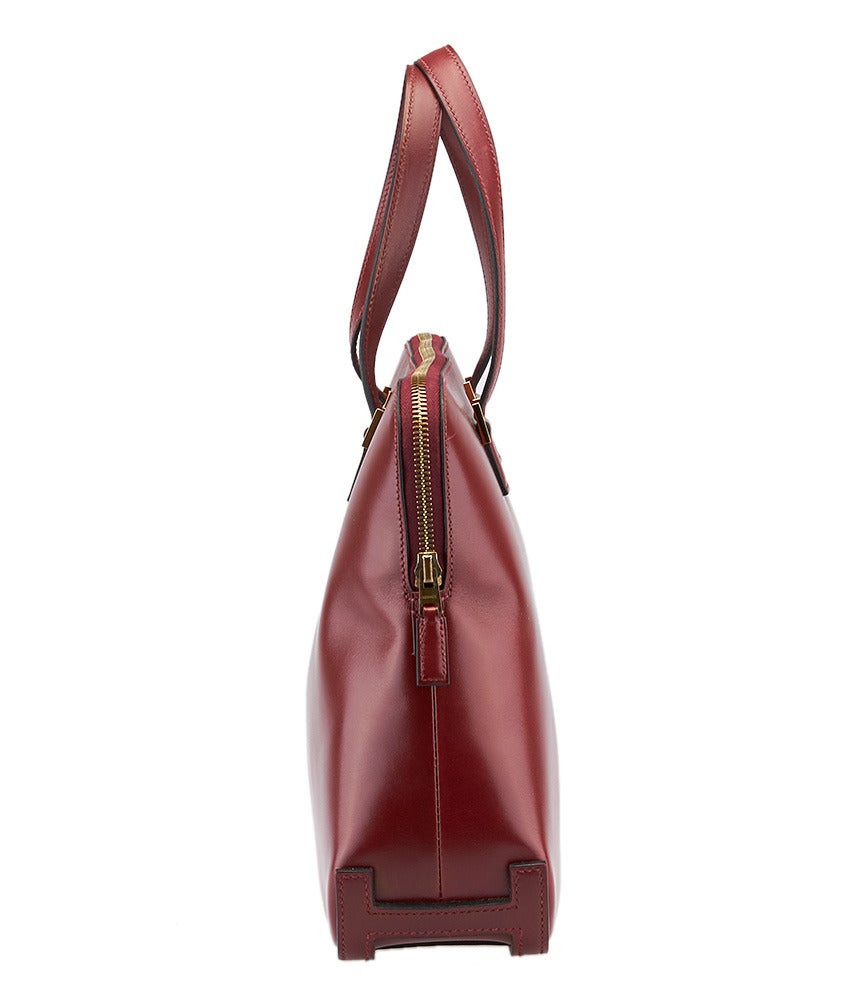2007 Hermes Maroon Leather Escapade Small Tote Bag In Good Condition For Sale In Bala Cynwyd, PA