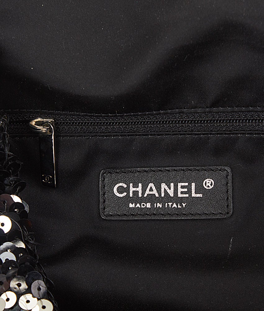 Chanel 2008-09 Summer Night Black and Silver Sequin Chain Tote Bag For ...