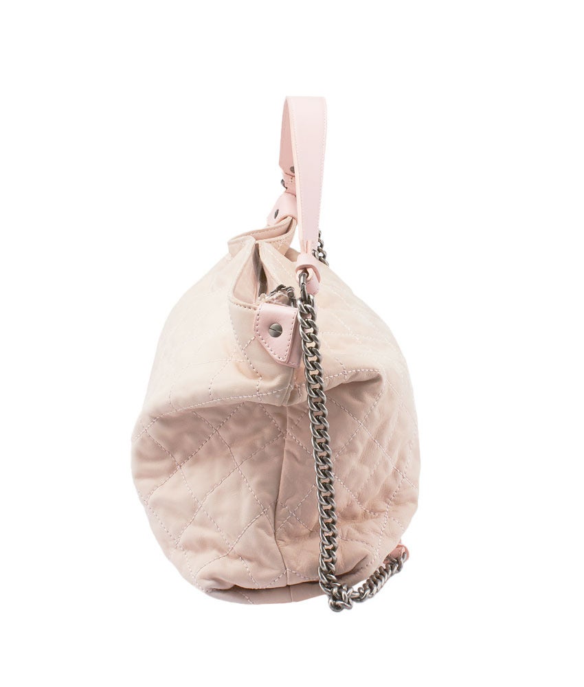 2012 Chanel Light Pink Quilted Leather Large Chain Crossbody Bag In Good Condition For Sale In Bala Cynwyd, PA