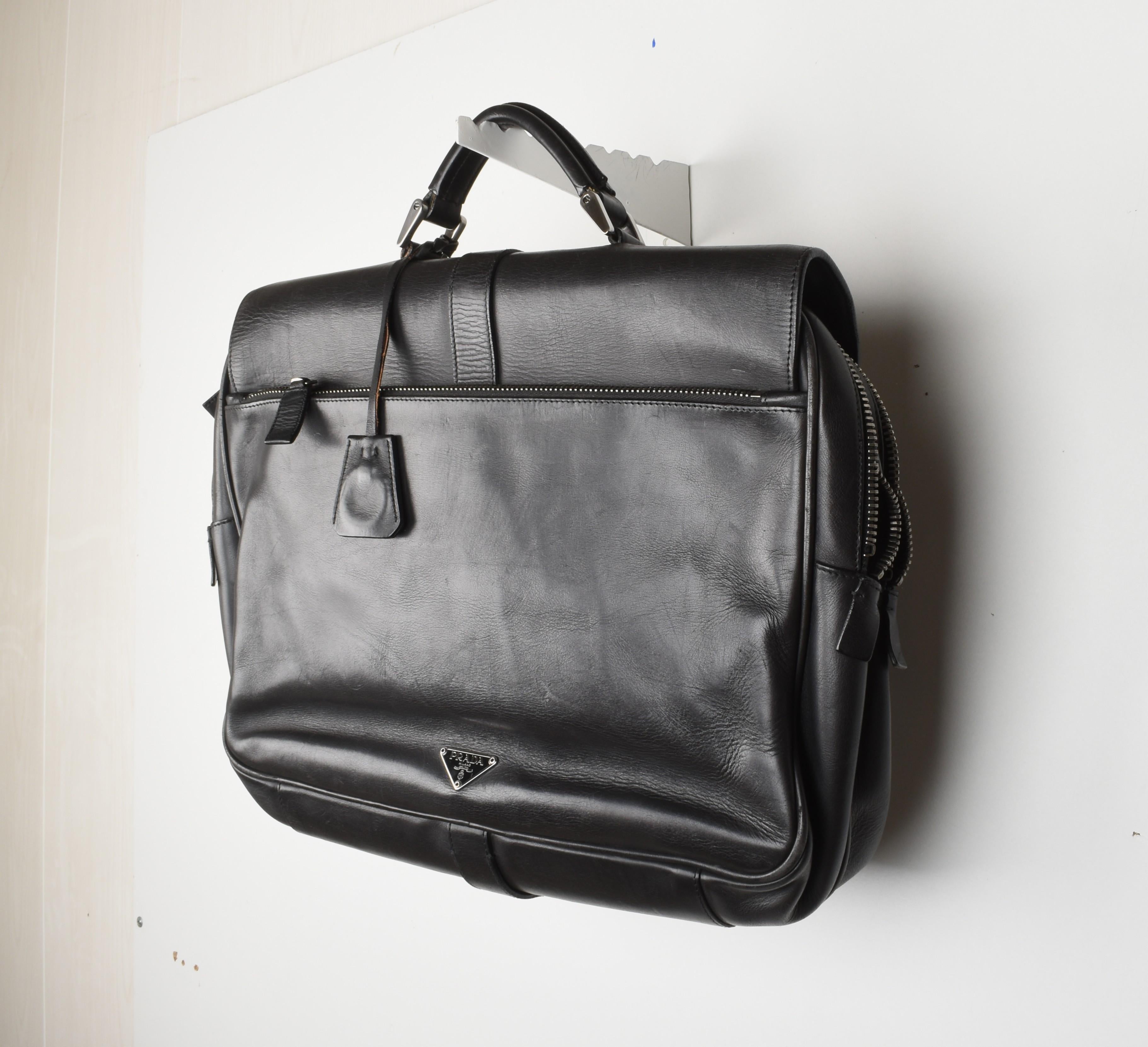 Noir Prada Men Briefcase Bag Logo Heavy Size Large, S1470 en vente