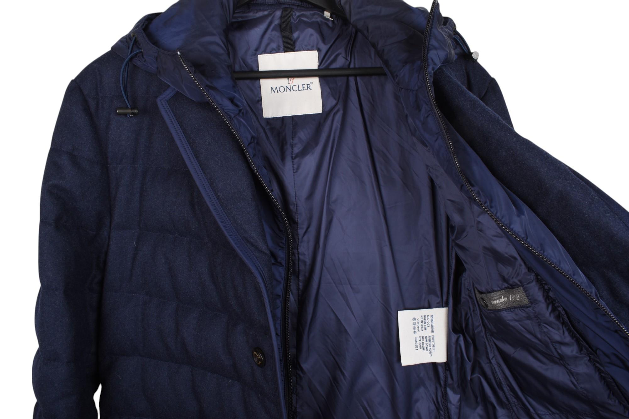 Moncler Uomo Giacca Martinville Trapuntata con Cappuccio in Piuma d'Oca, Misura 2/M, S1473 in vendita 3