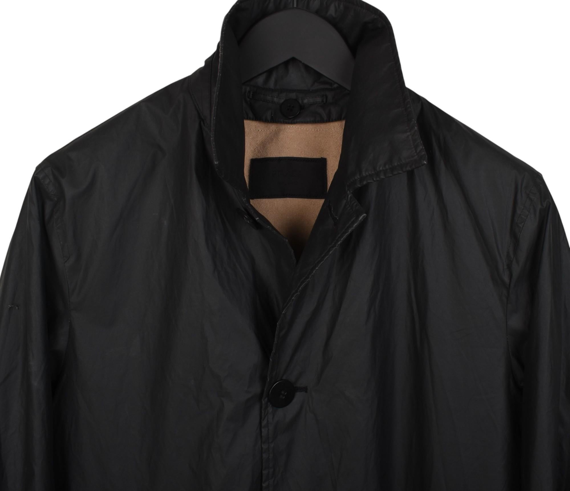 Check my other listings. Have many more designer clothes for sale. Open to any offers.
Item for sale is 100% genuine Prada Long Coat Removable wool lining Men Coat, S1469, VITR0
Color: black
(An actual color may a bit vary due to individual computer