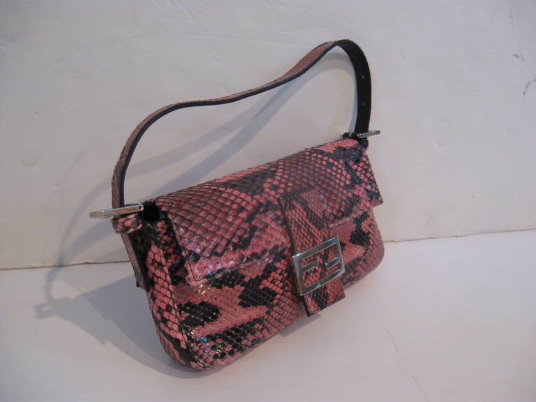 Women's Pink Snakeskin Baguette Handbag by Fendi For Sale