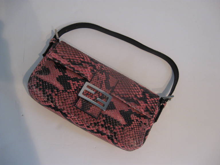 Pink Snakeskin Baguette Handbag by Fendi For Sale 1