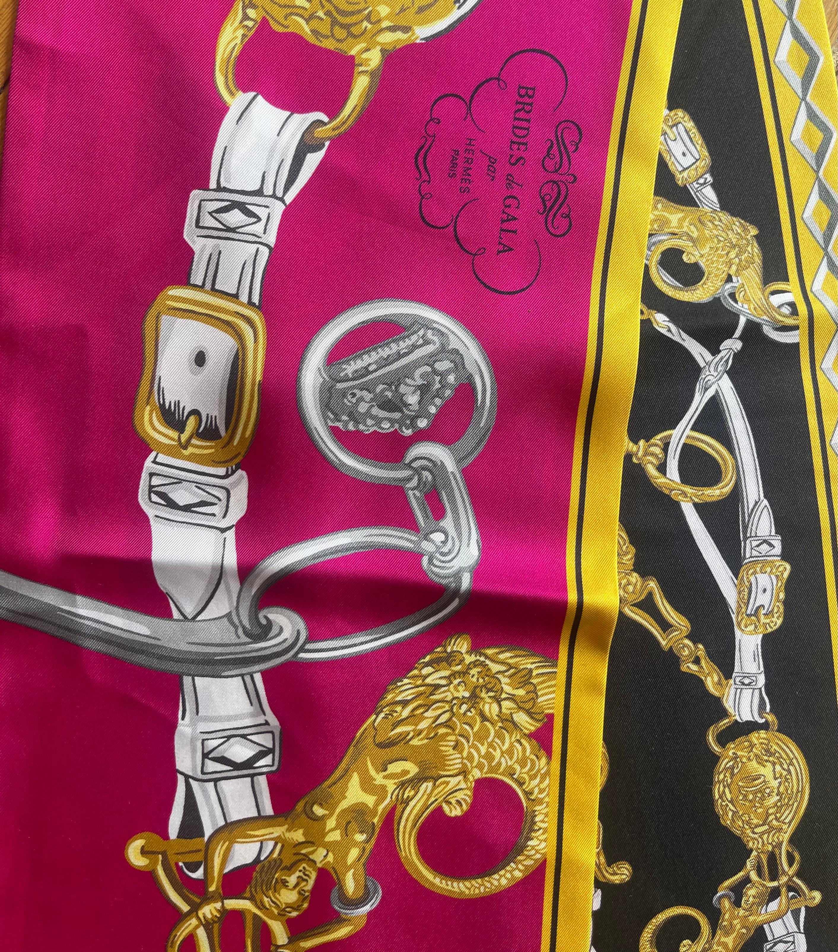 Hermès Maxi-Twilly 