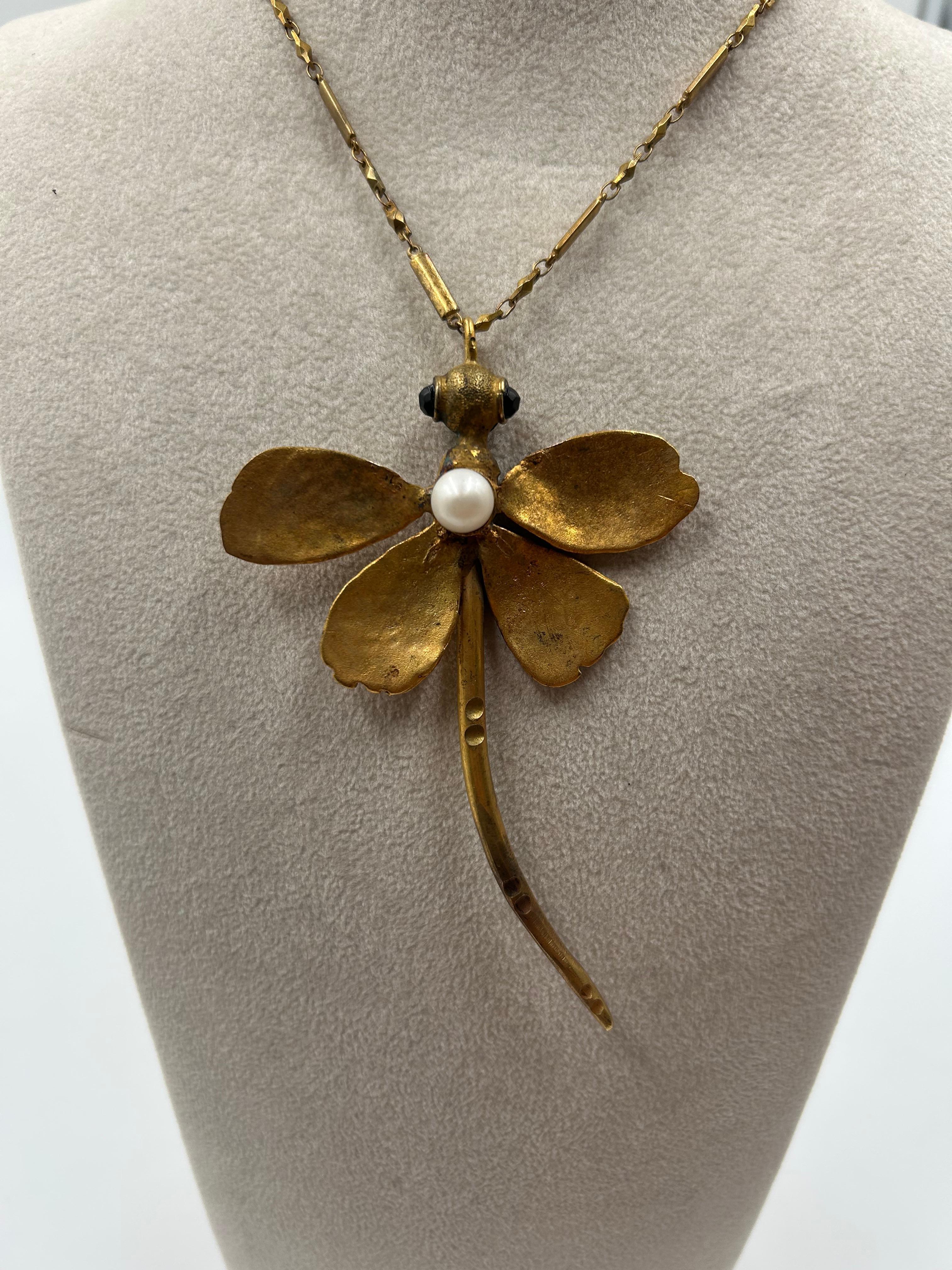da uomo o donna Collana con perle e libellula in ottone dorato in vendita
