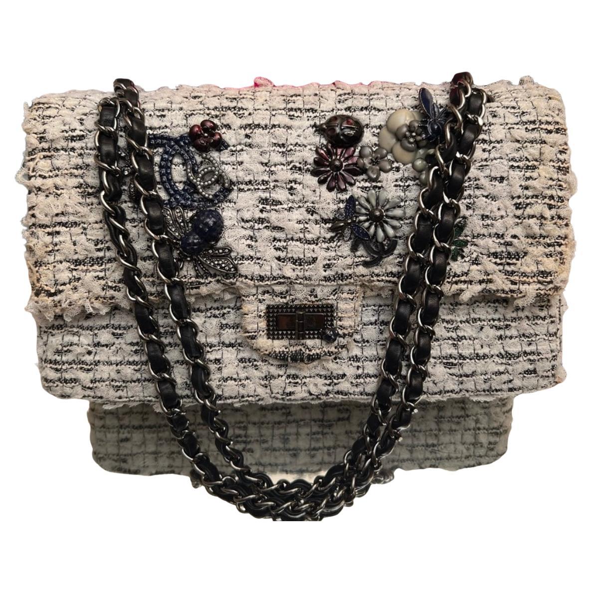 Chanel Tweed Reissue Bag with logos bag en vente