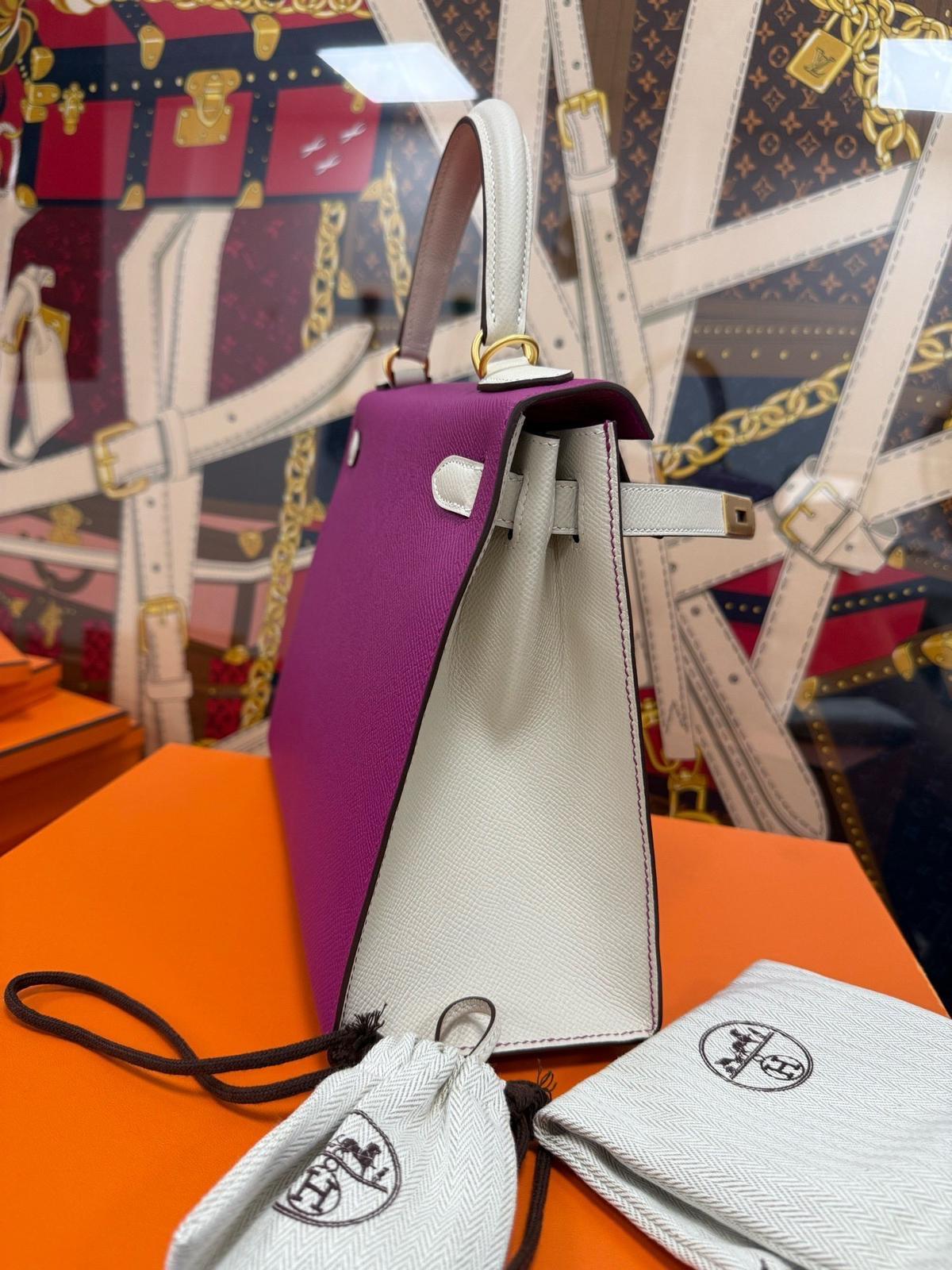 Hermes Kelly 28 Sellier Epsom Anemone und Craie HSS Tasche GHW im Angebot 3
