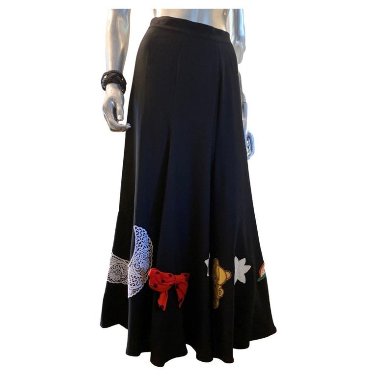 Moschino Vintage Embroidered  Skirt from Moschino Collector’s Archive Size 6-8 For Sale