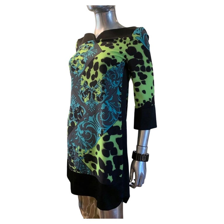 Versace Modern Animal and Revival Print Chemise with Black Sateen Trim Size  4 For Sale at 1stDibs