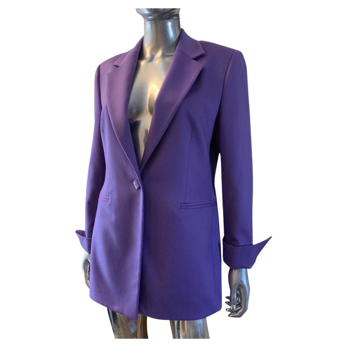 Gianfranco Ferre Studio Moderner Kaschmir-Blazer in Violett/Lila, Italien Größe 8 im Angebot