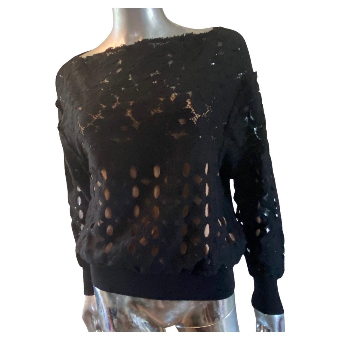 Lanvin Paris 2015 Collection Black Lace & Knit Pullover Blouse, Italy Size 4 For Sale