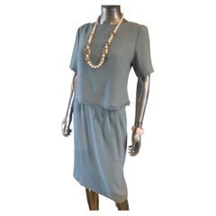3teiliges Set aus Bluse, Rock und Hose, Aquamarin-Crêpe von Samii, maßgefertigt Größe 6