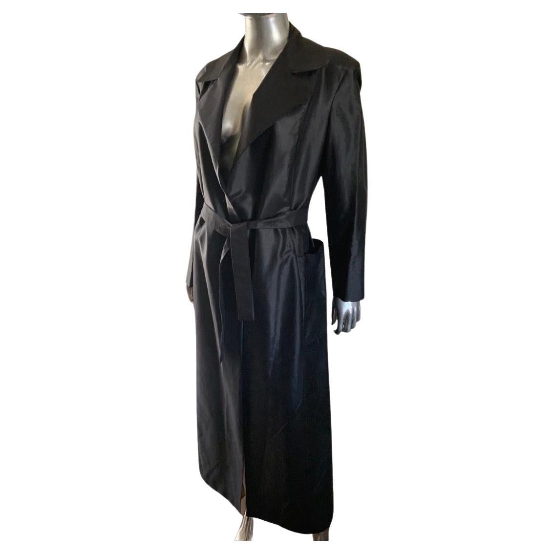 Extē Collection Italy Black Sexy Trench Coat Size 8 For Sale