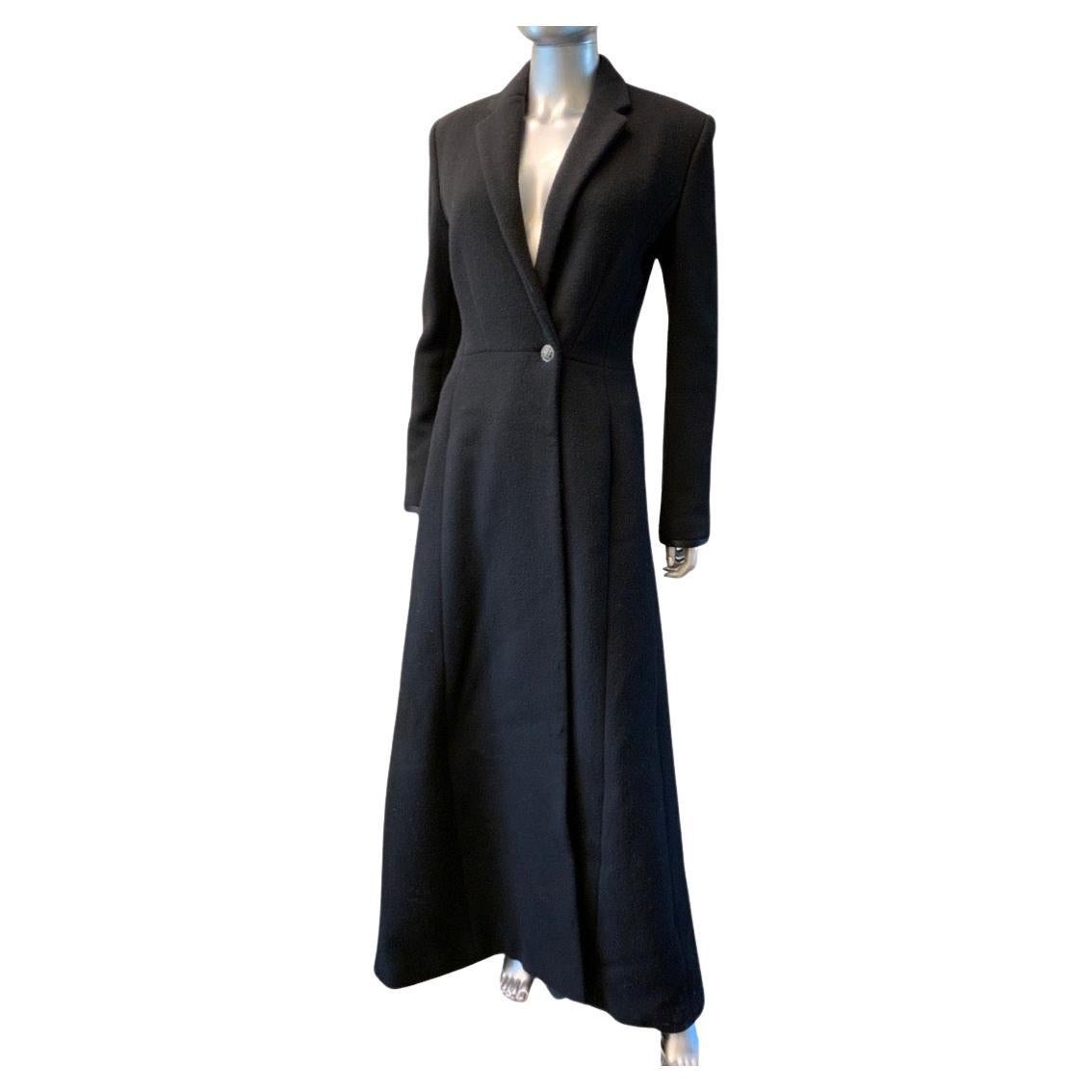 Ralph Lauren Black Label "Anna Karenina" Black Cashmere Coat Size 8 For Sale