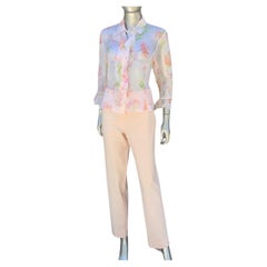 Verano italiano Blusa con volante floral de seda transparente y pantalón a juego Talla 8/10