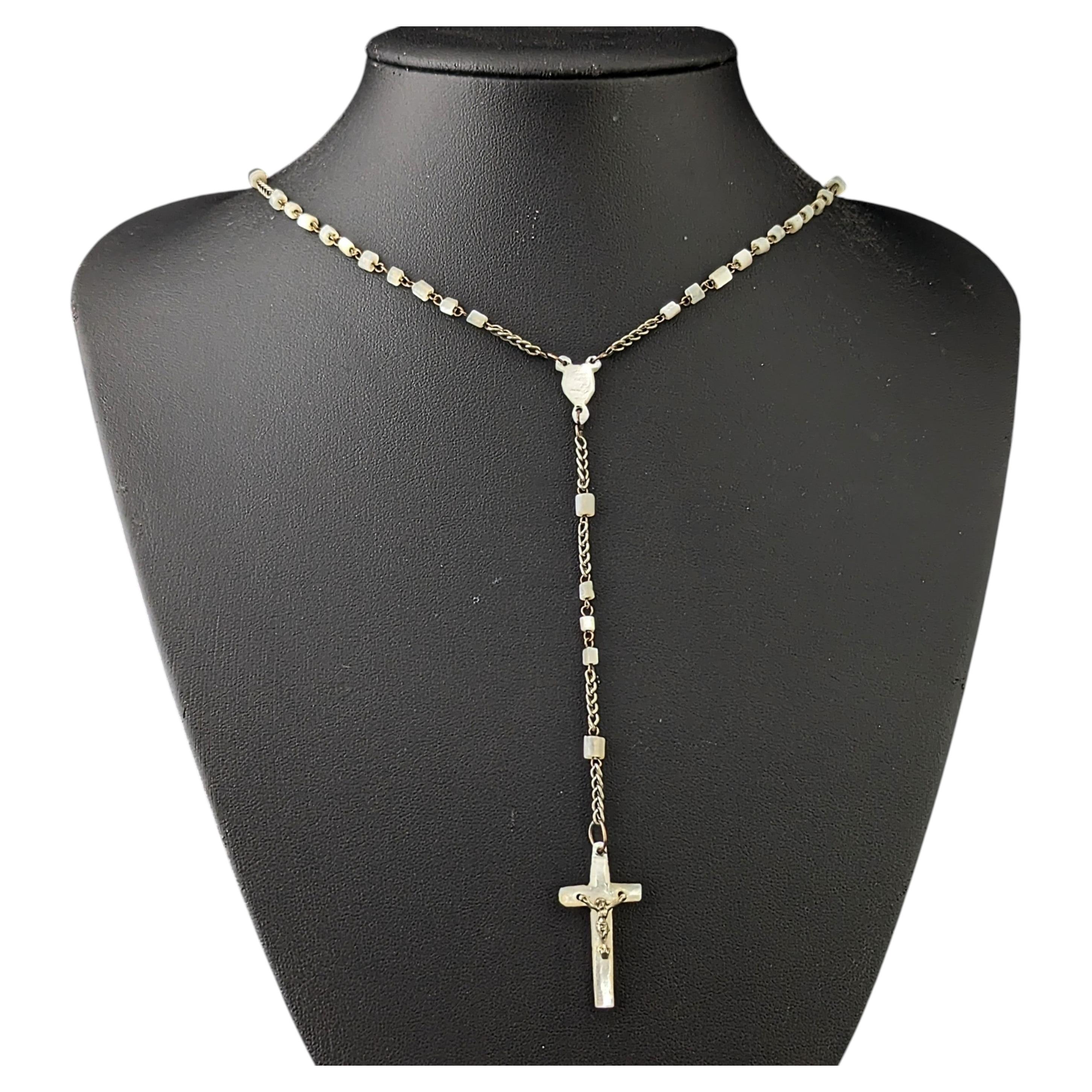 What is the lock on a necklace called?