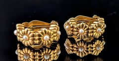 Vintage D'Orlan gold plated flower earrings, clip on