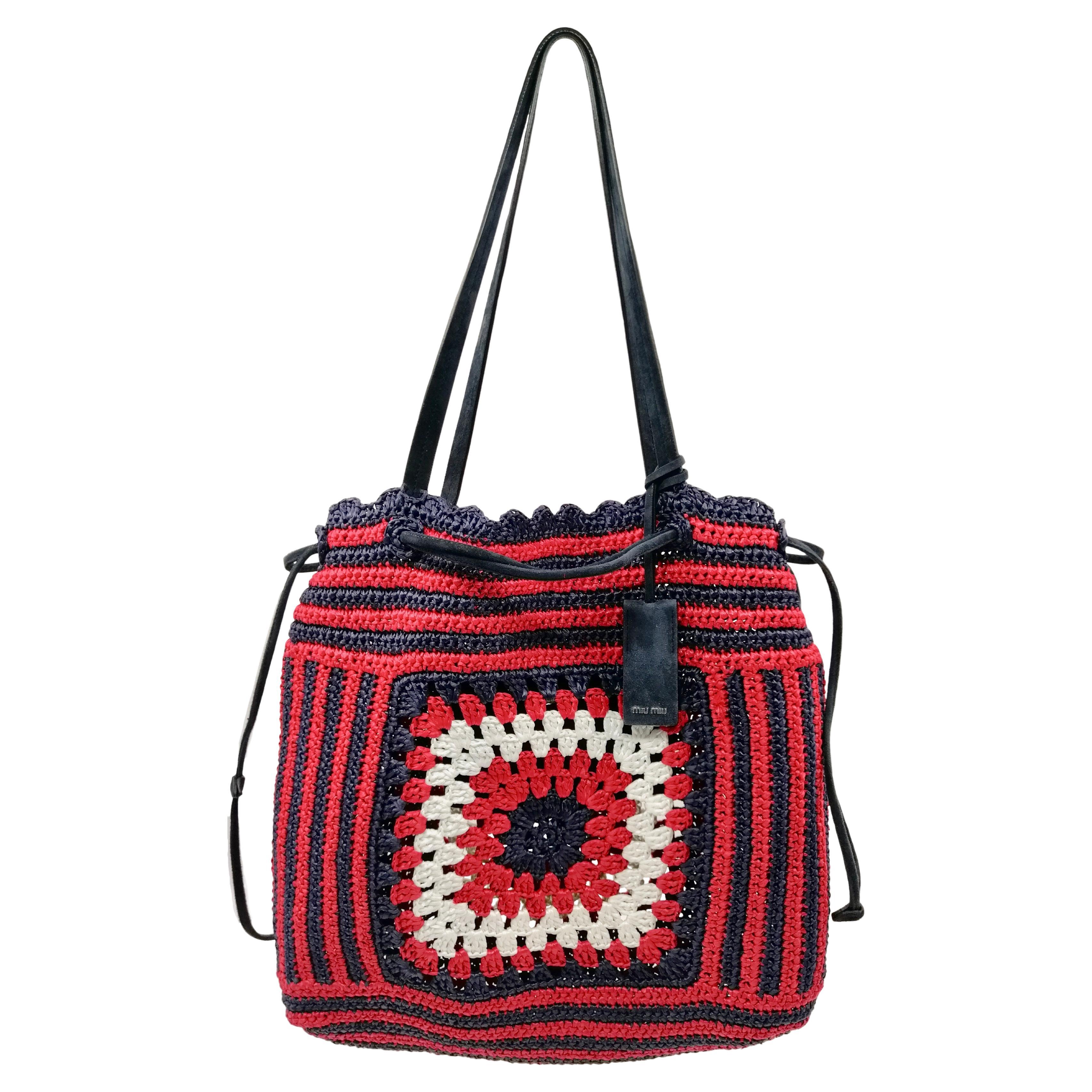 MIUMIU  Sac à bandoulière en crochet rafia 